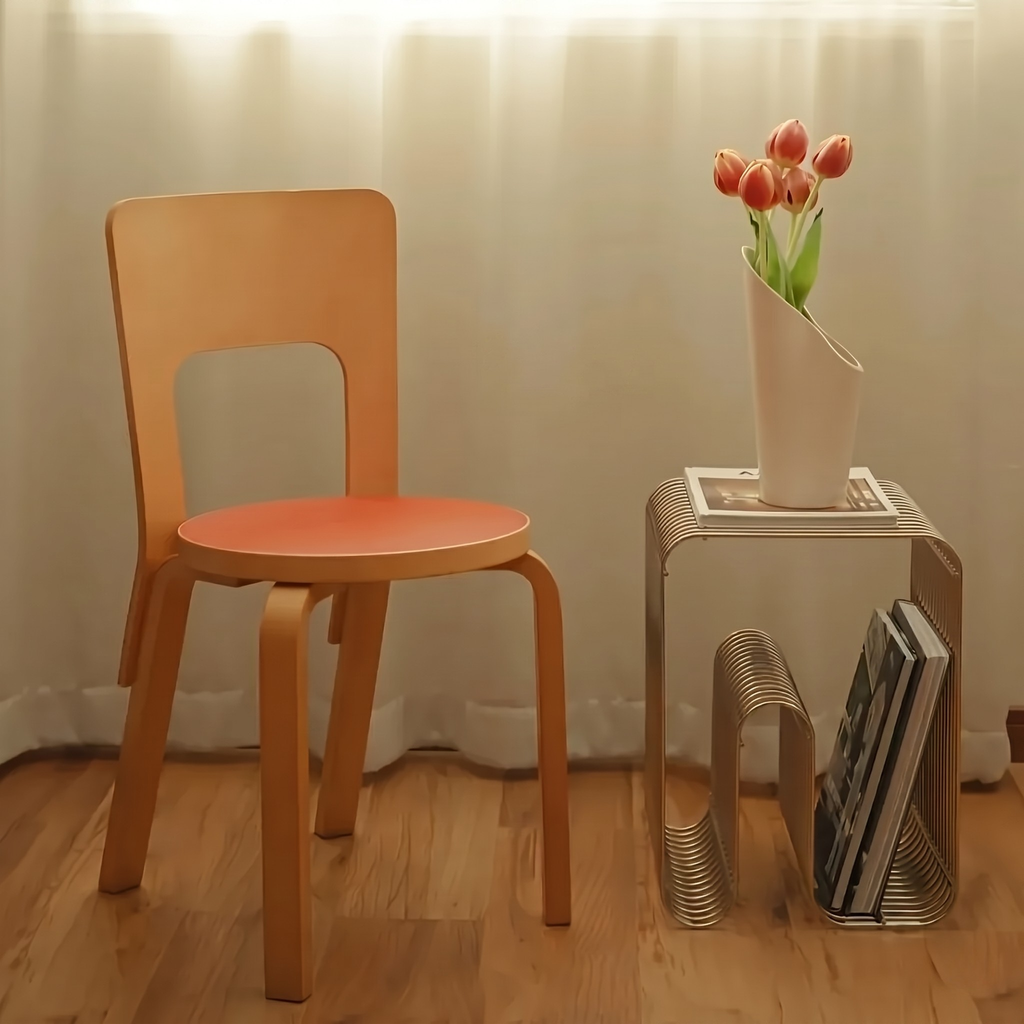 Table d'appoint industrielle moderne